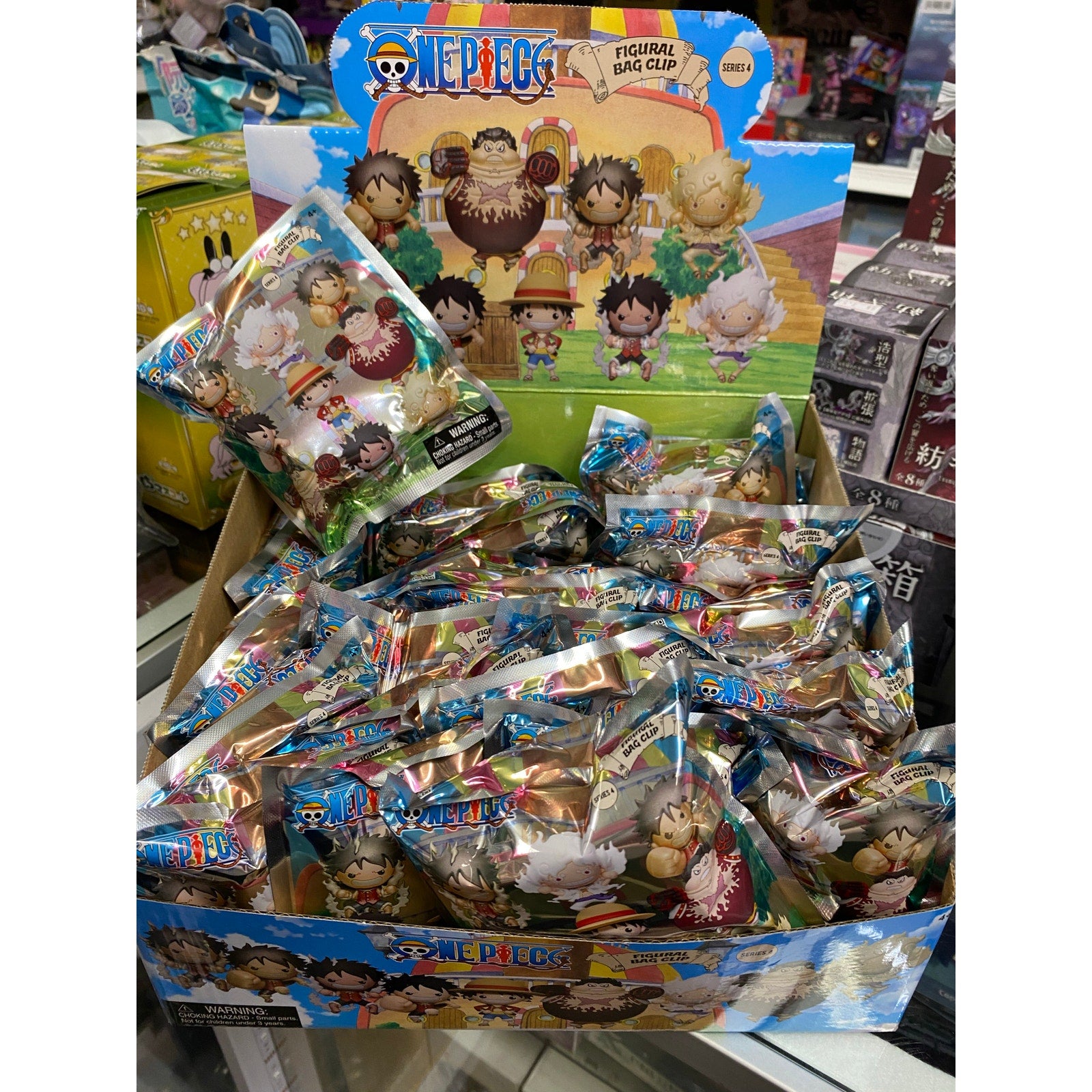 One Piece Series 4 Figural Bag Clip Blind Bag