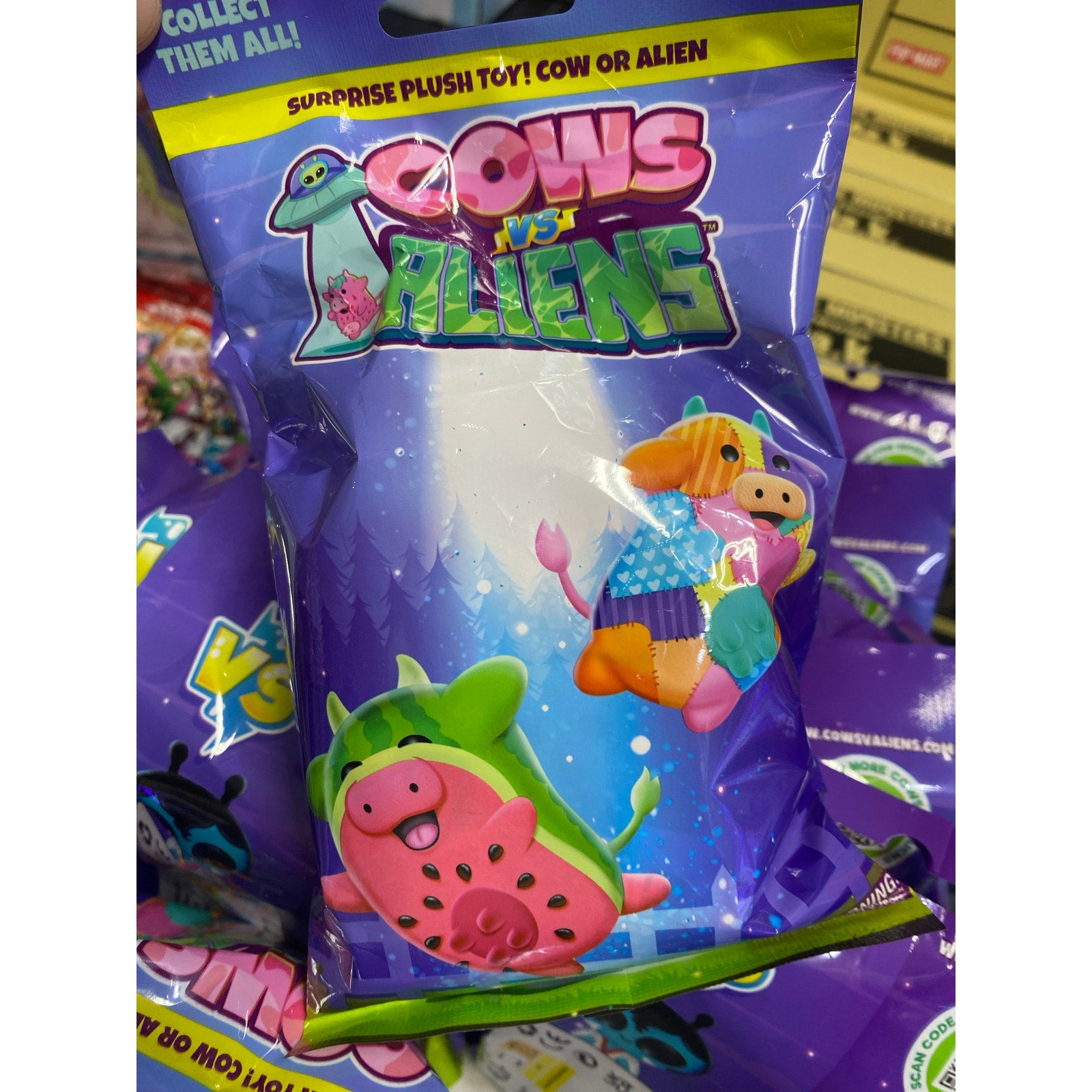 Cows vs Aliens Bean Bag Plush Blind Bag