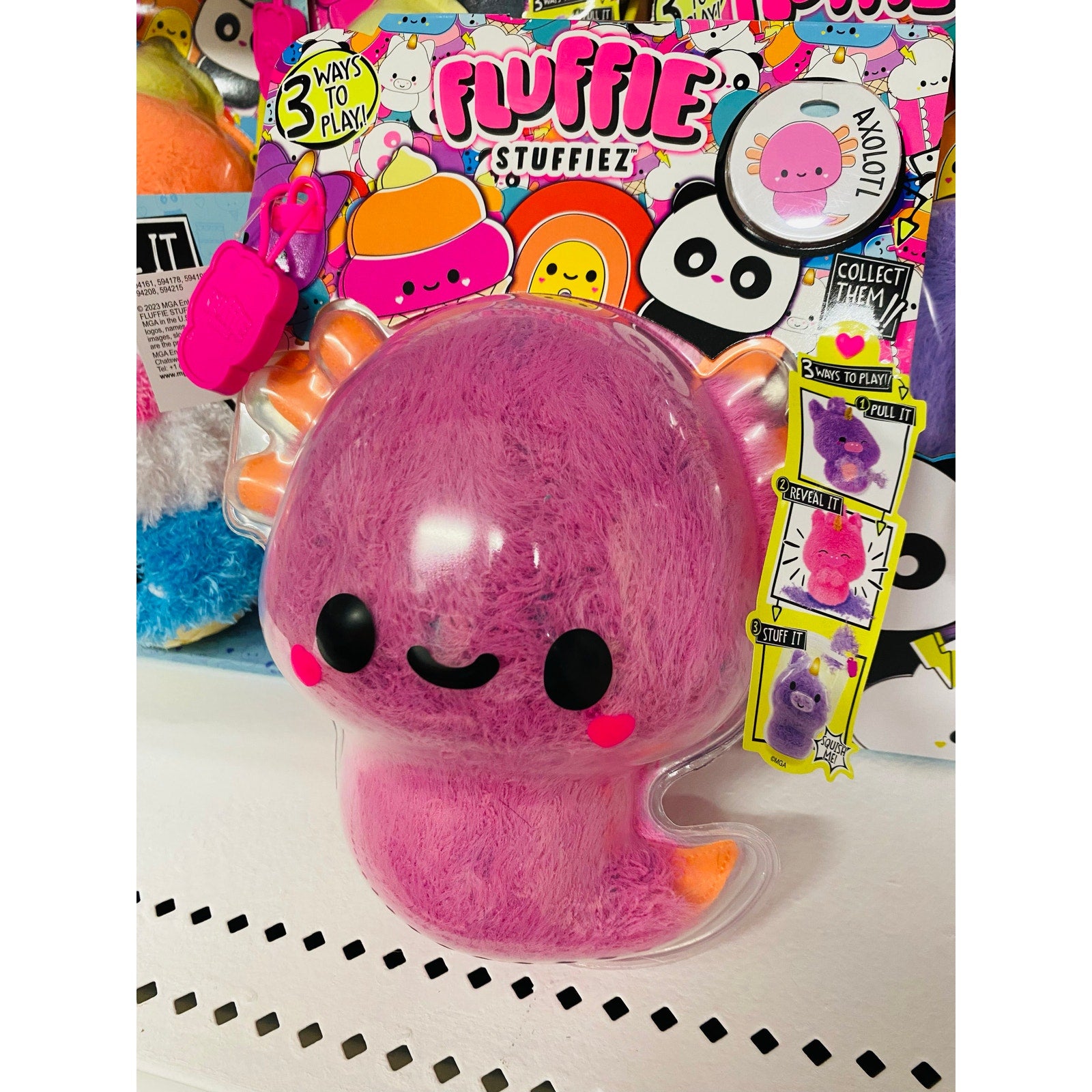 MGA Fluffie Stuffiez Axolotl