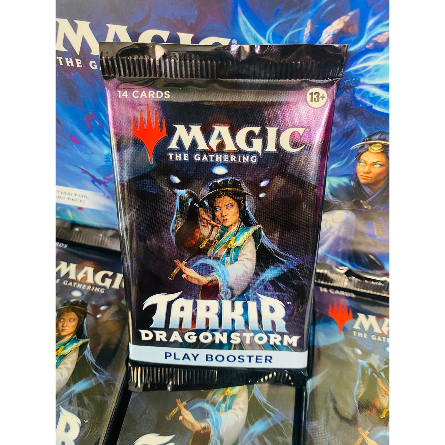 Magic: The Gathering Tarkir: Dragonstorm Play Booster (English)