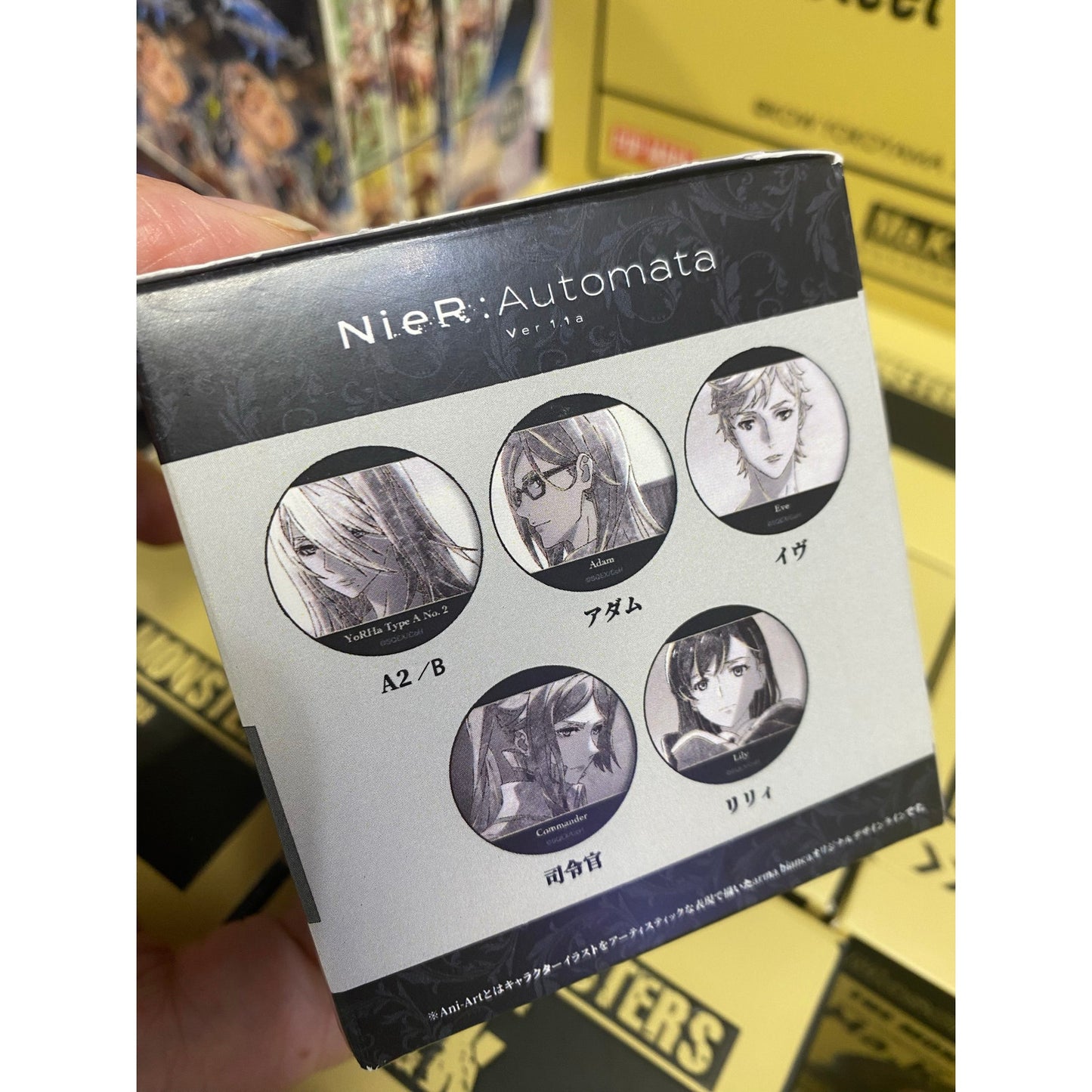NieR: Automata Ver.1-1a Trading Black Matte Tin Badge