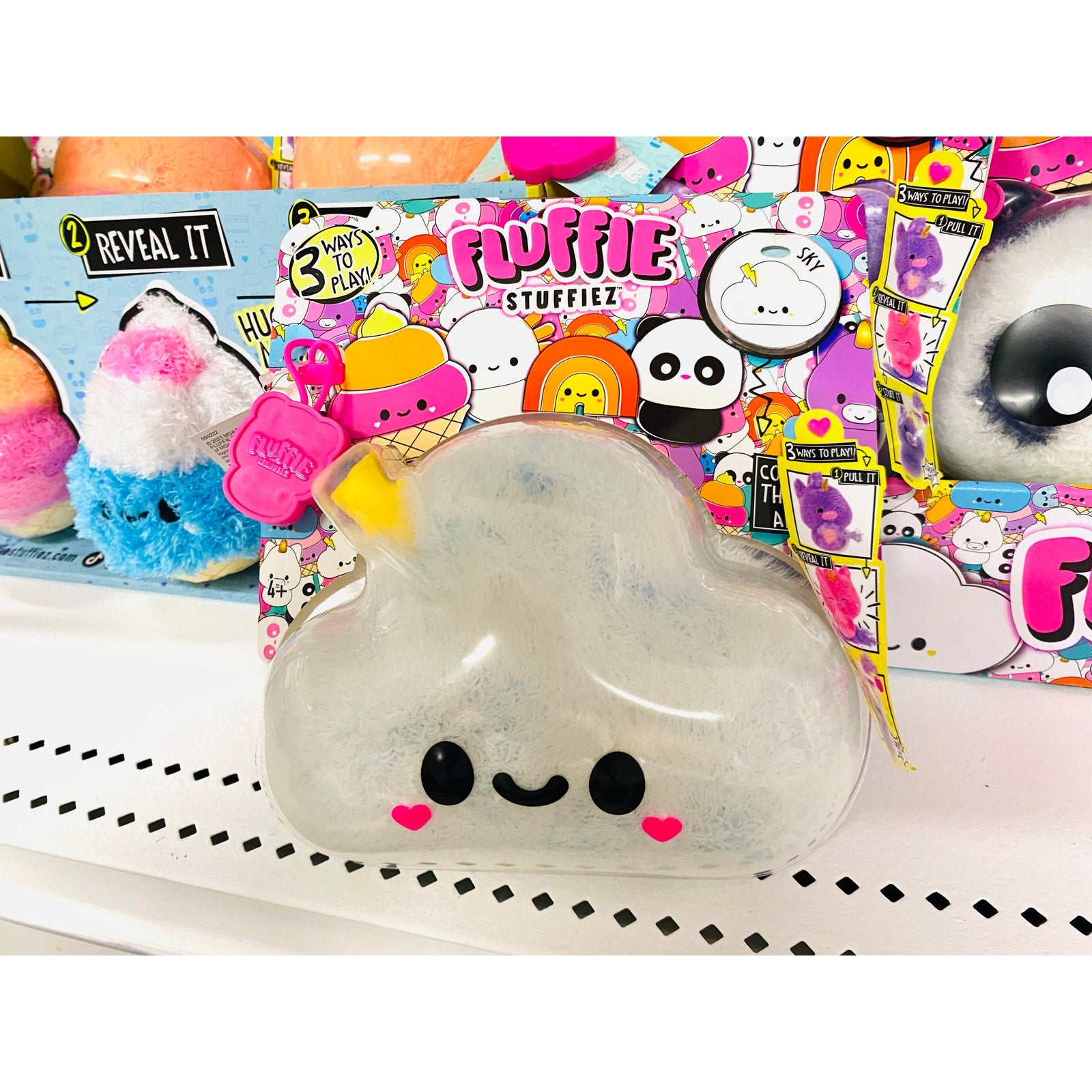 MGA Fluffie Stuffiez Sky Cloud