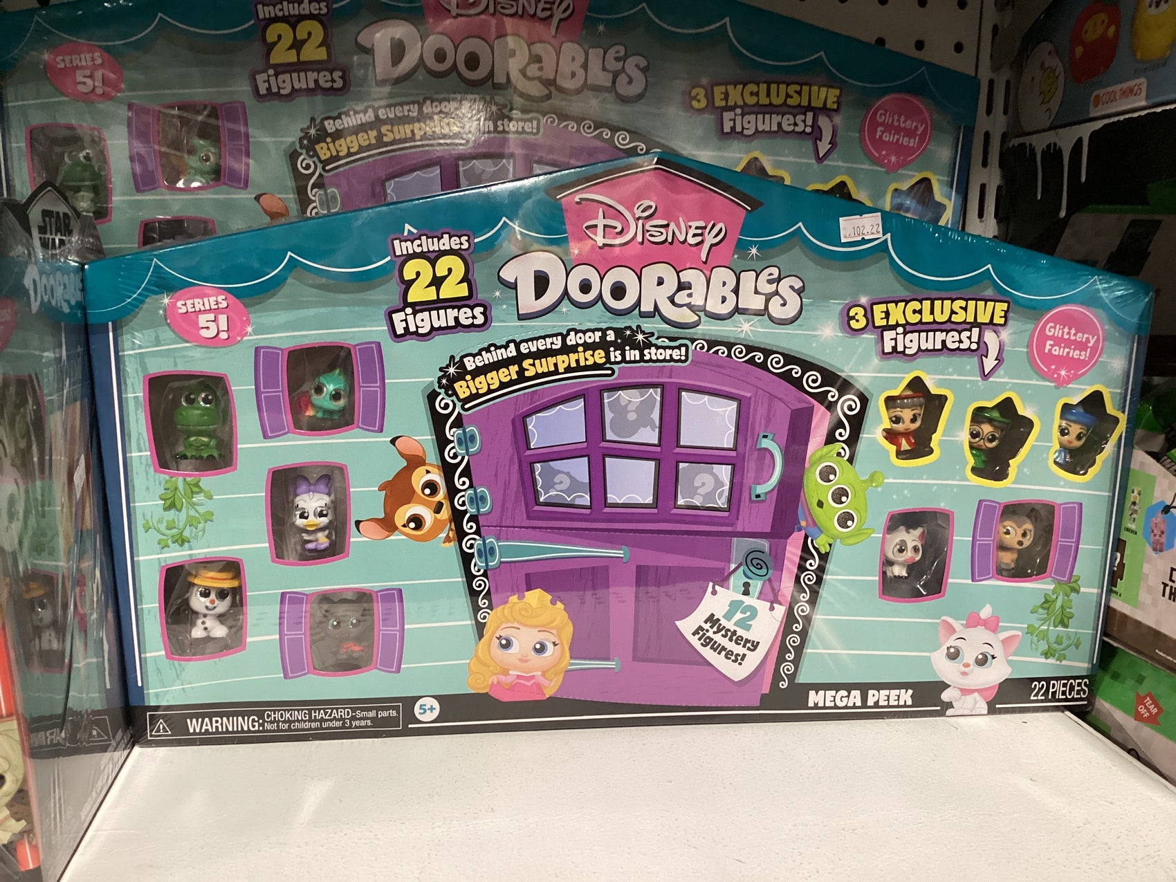 Disney Doorables Mega Peek