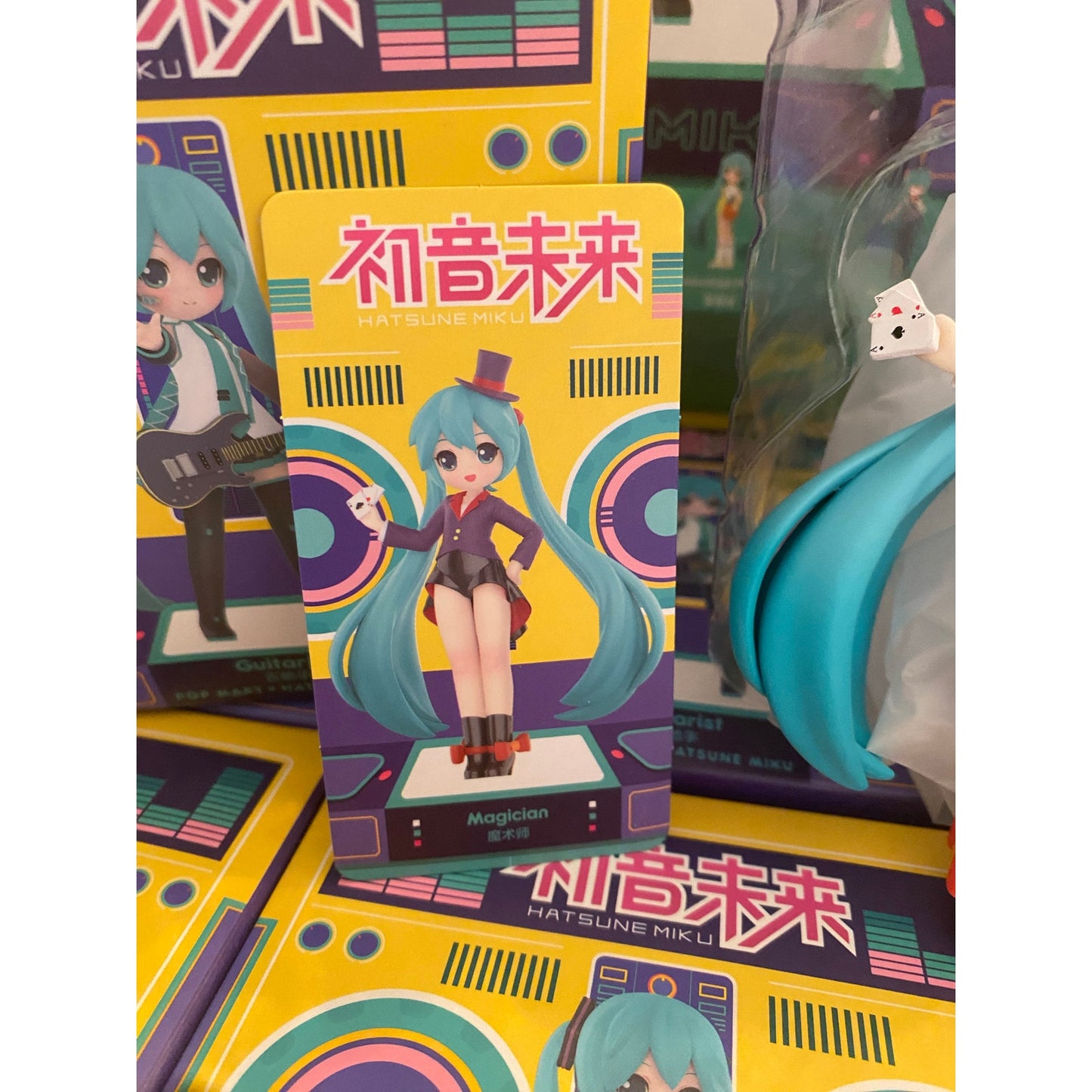 Pop Mart x Piapro Hatsune Miku Career Series Blind Box “Magician”