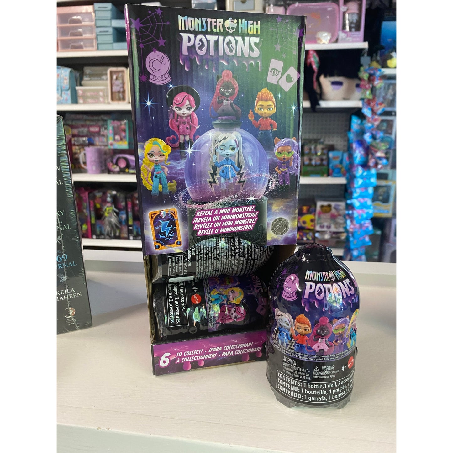 Monster High Crystal Ball Mini Figure
