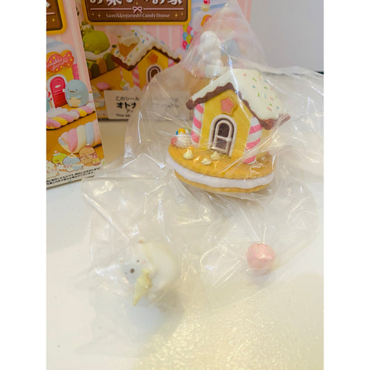 Re-ment Sumikko Gurashi WakuWaku Tokimeki! Candy House Shirokuma & Furoshiki