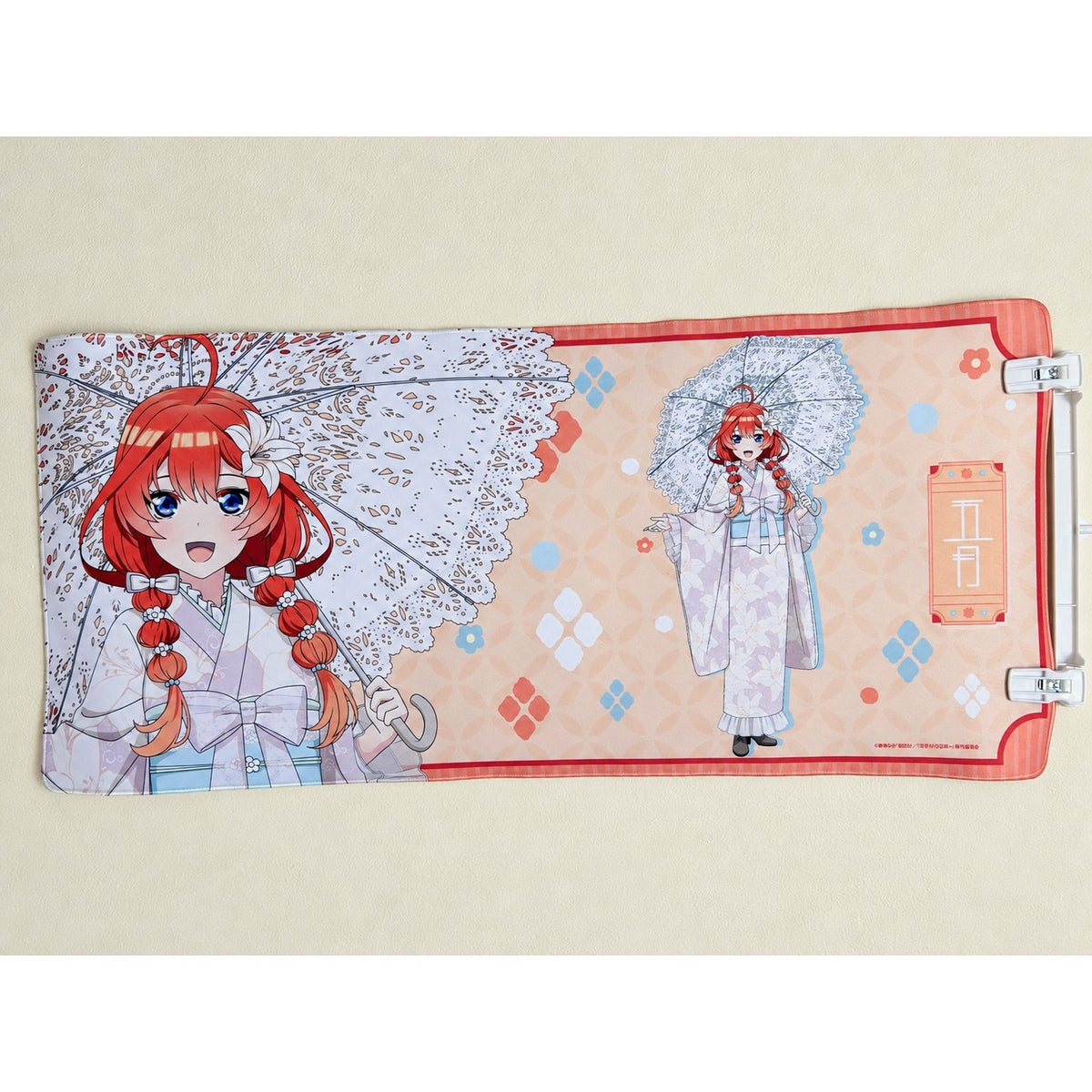 The Quintessential Quintuplets Itsuki Nakano Kimono Desk Mat – Parasol Design