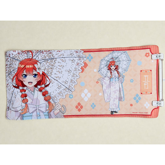 The Quintessential Quintuplets Itsuki Nakano Kimono Desk Mat – Parasol Design