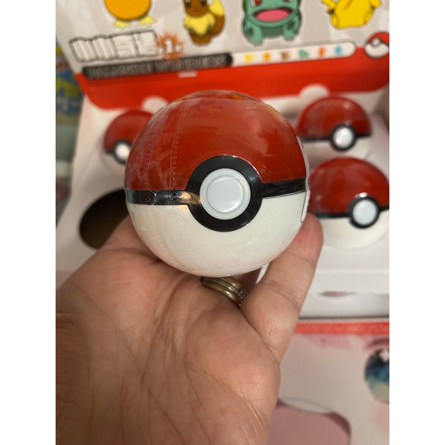 Pokemon Funism Palmsize Wonders Pokeball Vol. 1 Blind Capsule