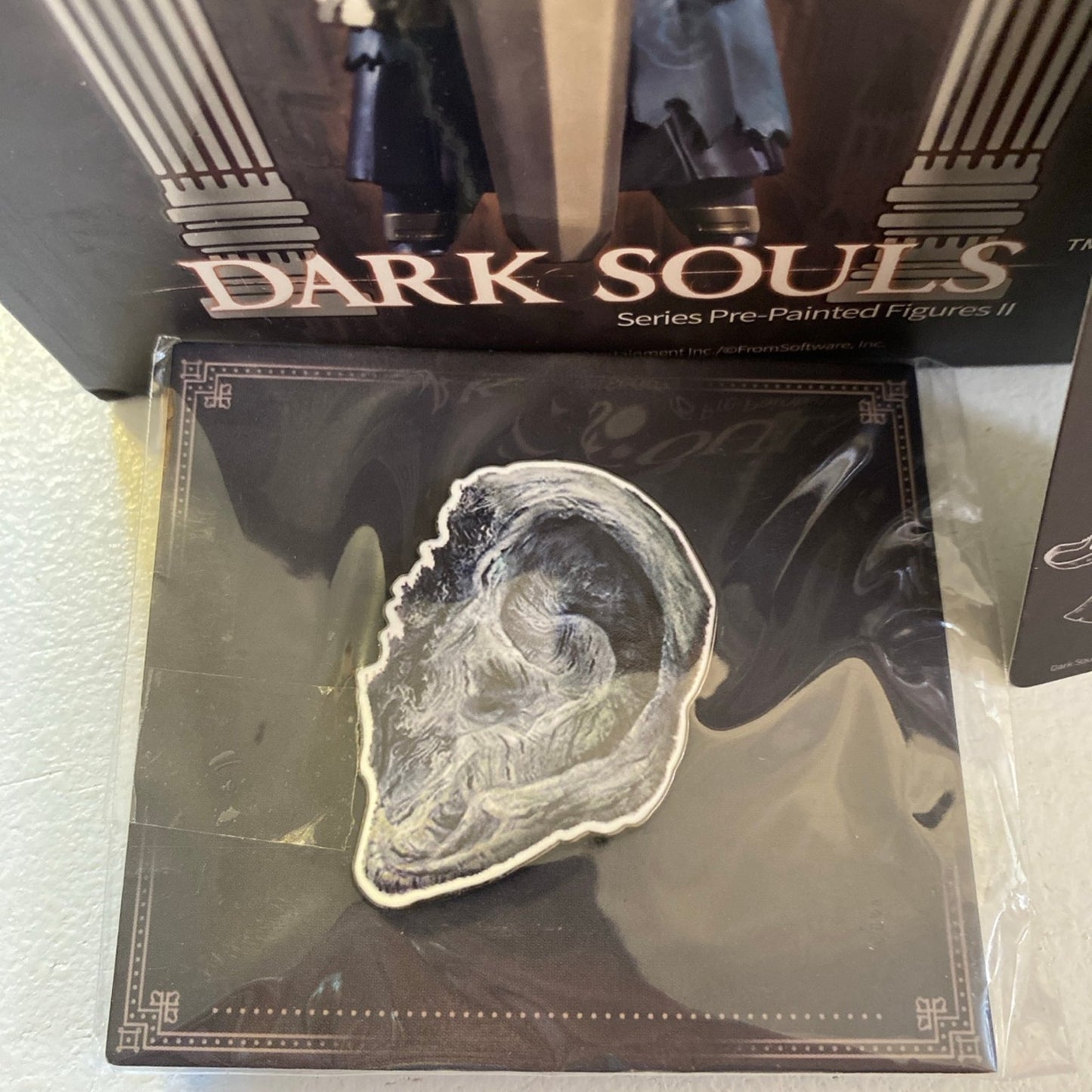 Actoys x Bandai Dark Souls Proof of the Concord Kept Official Pin Badge