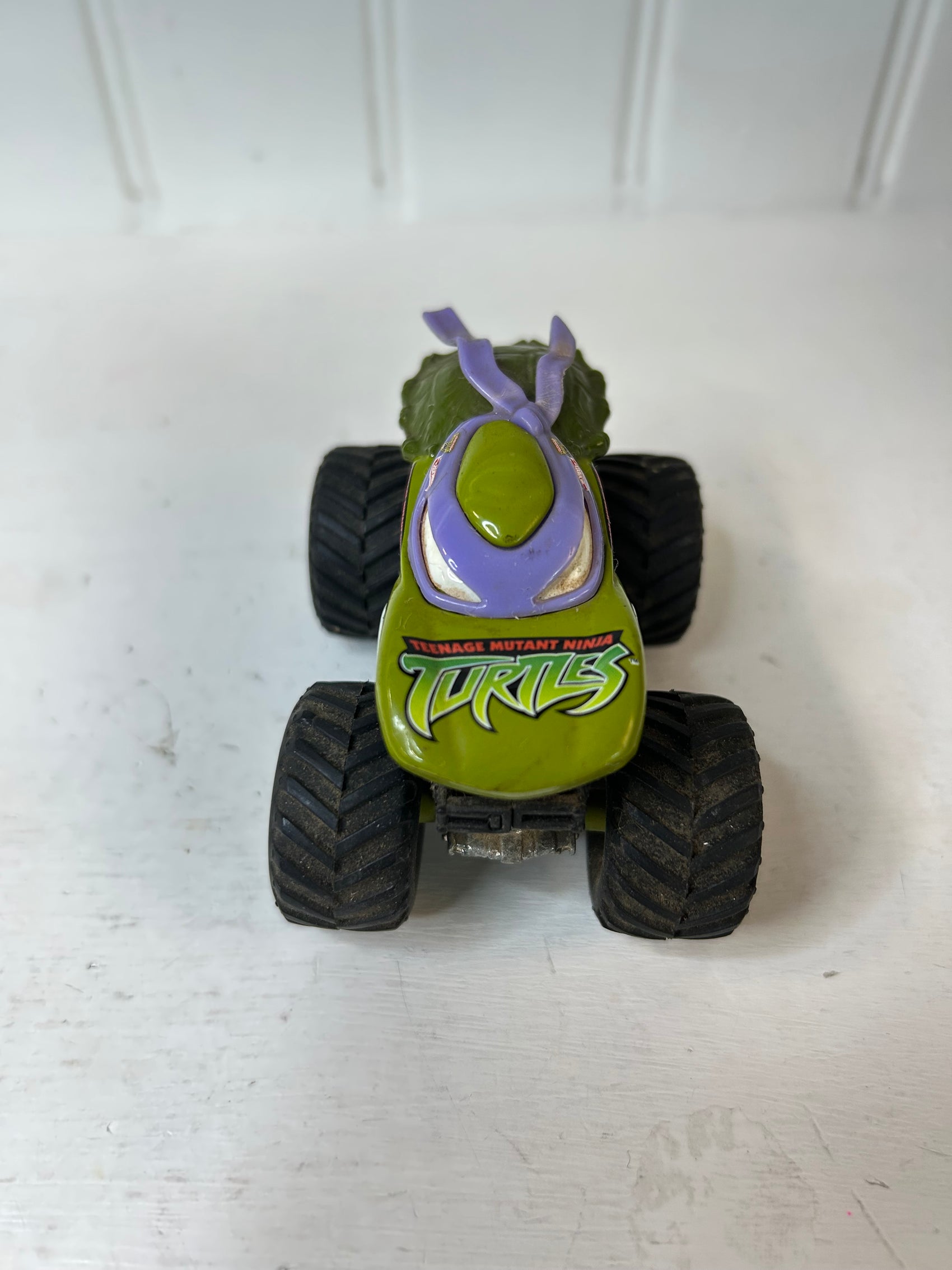 Teenage Mutant Ninja Turtles Monster Truck Toy – Donatello Design