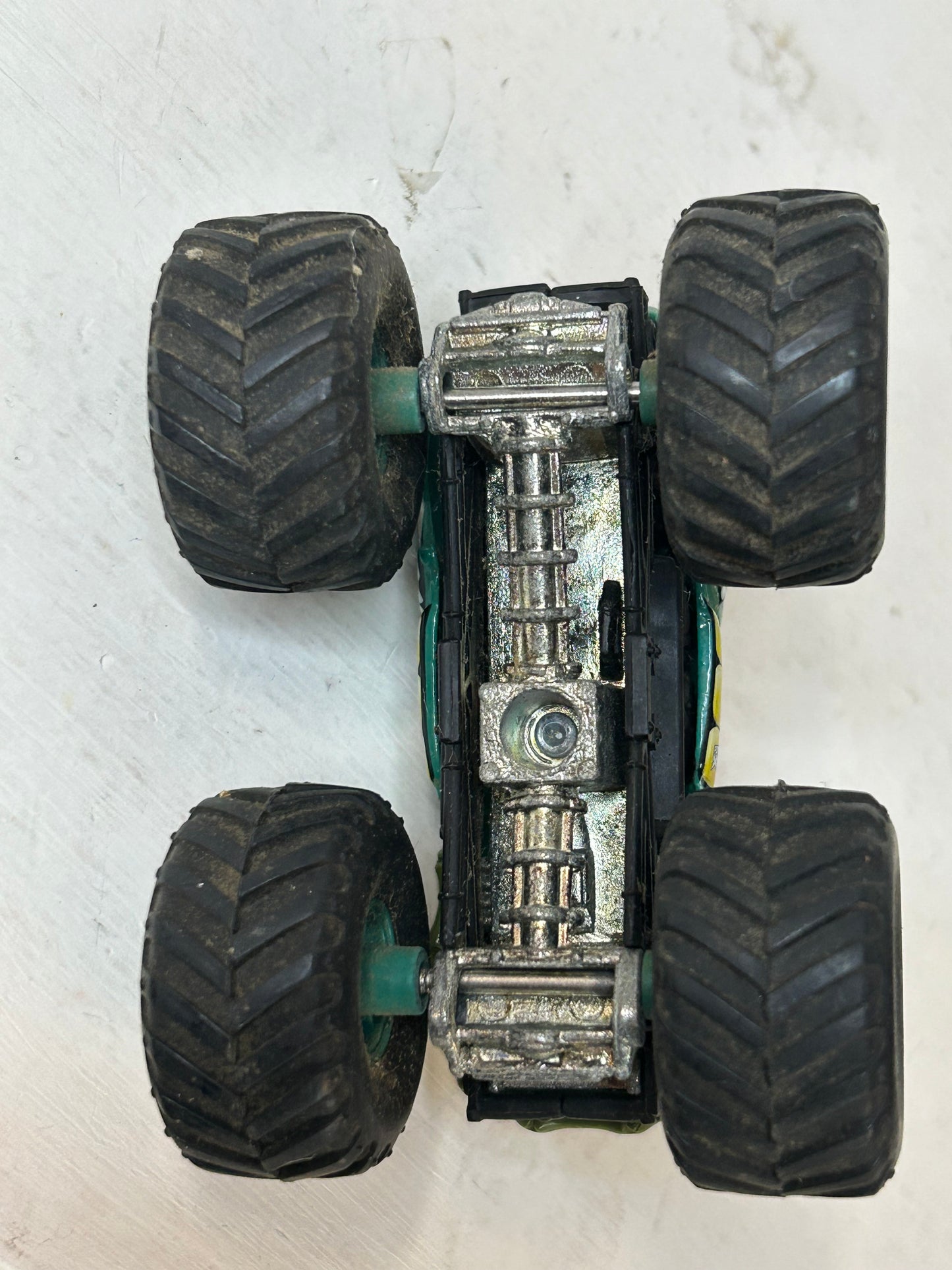 Teenage Mutant Ninja Turtles Monster Truck Toy – Michelangelo Design