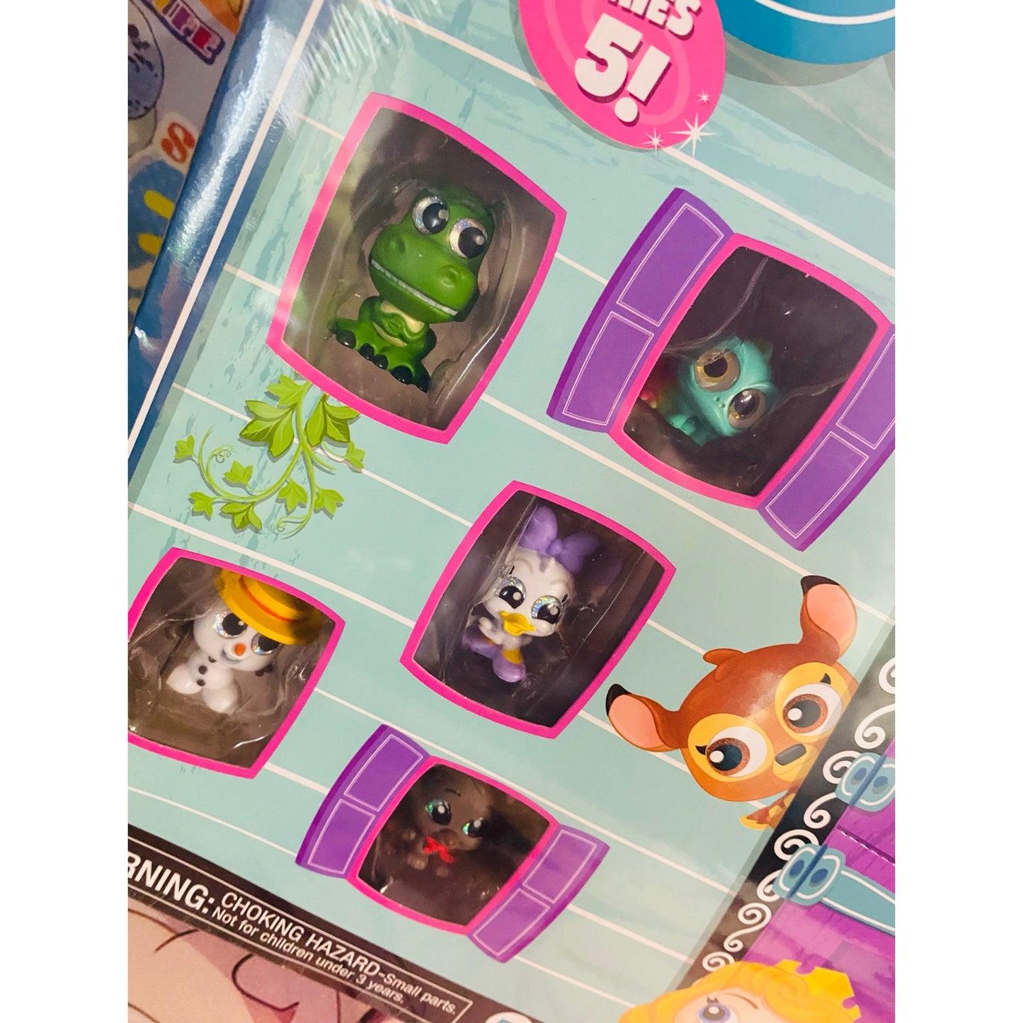 Disney Doorables Mega Peek Series 5
