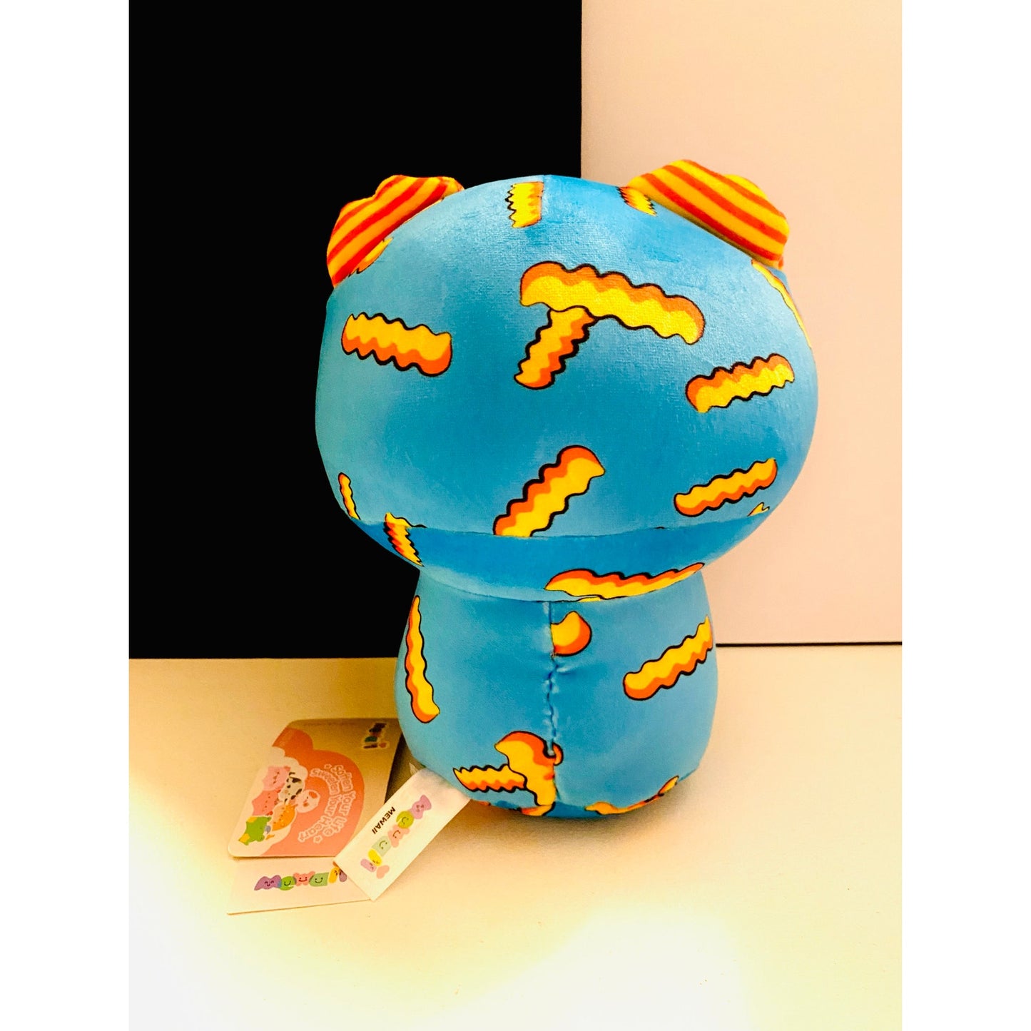 Peluche Pop Art de papas fritas de la familia Mewaii