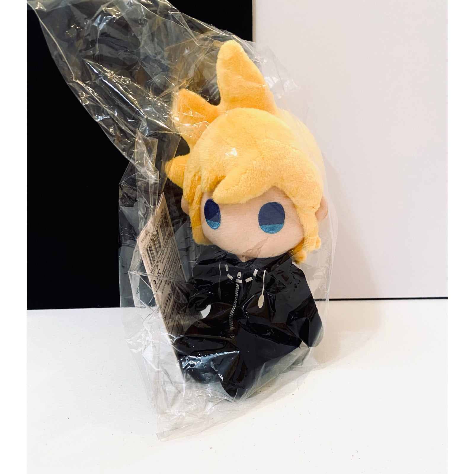 Kingdom Hearts Series Plys KH III Roxas