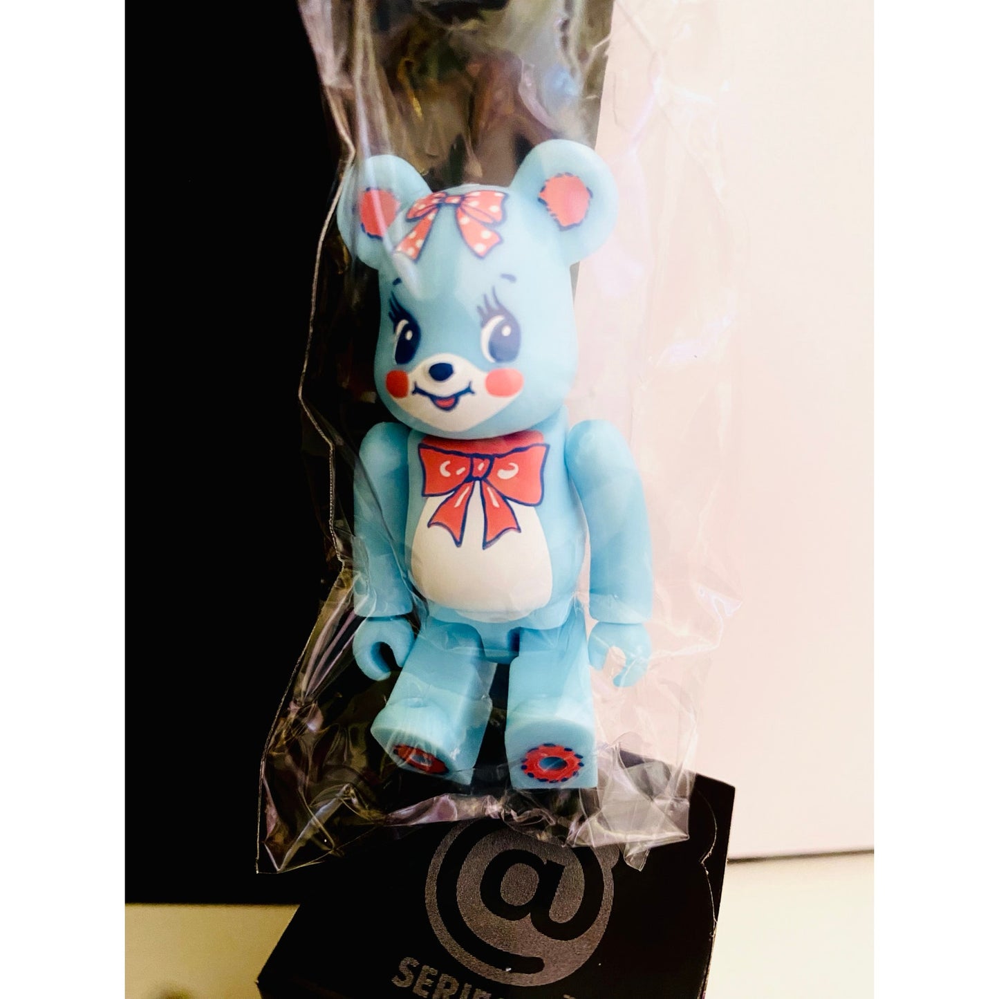 BE@RBRICK Series 48 Blind Box Swimmer