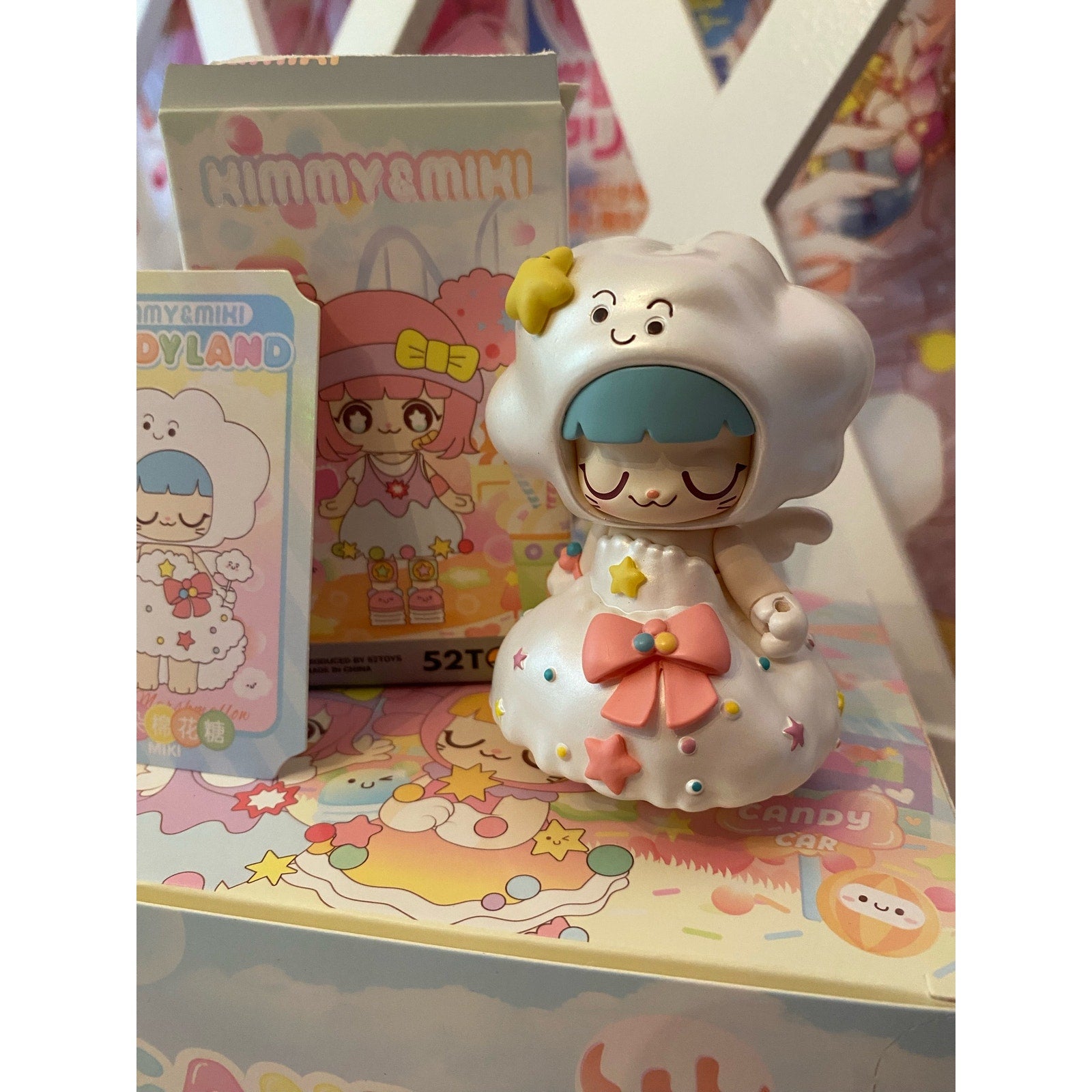 52 Toys x Kimmy & Miki Candy Land Series Blind Box Marshmallow Miki