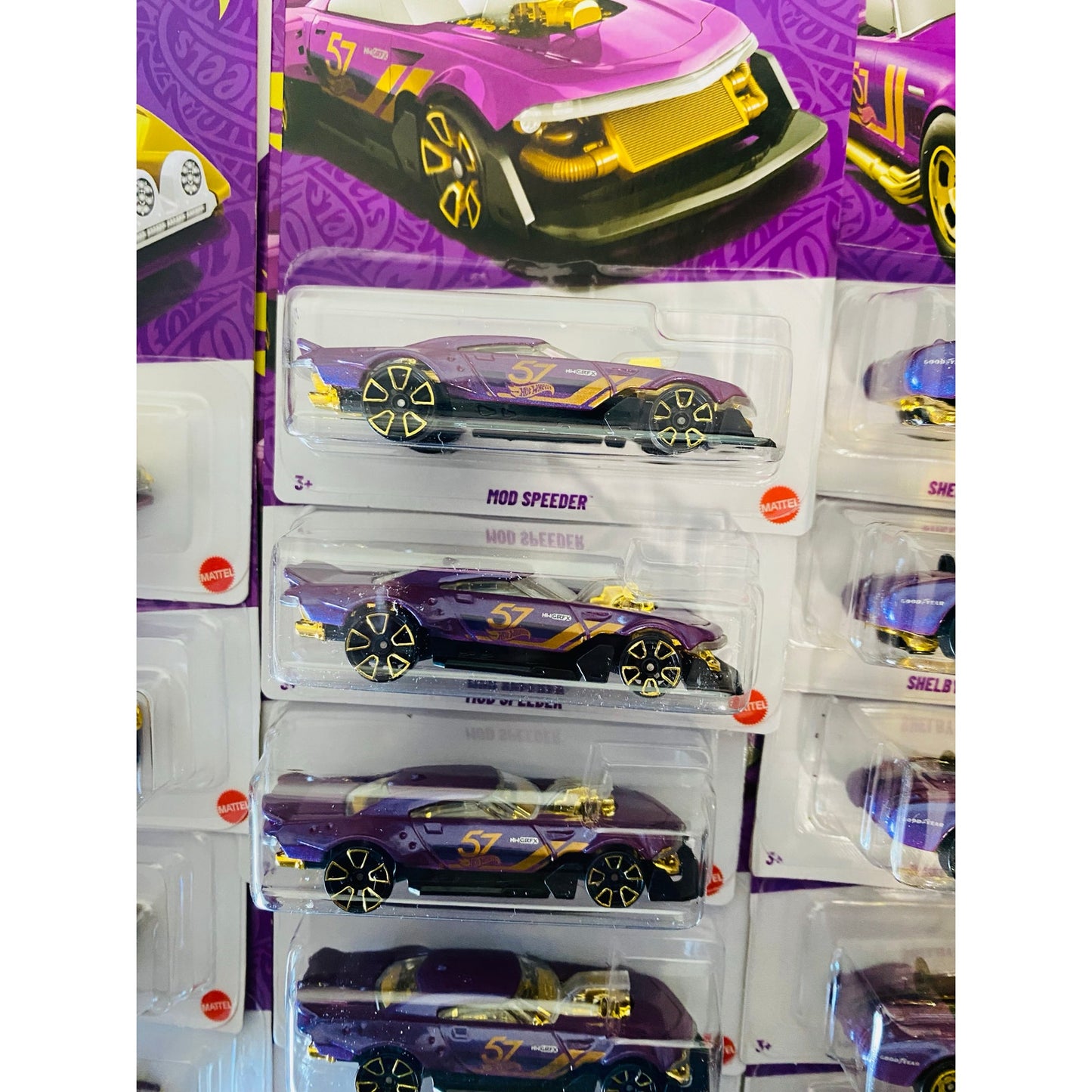 Hot Wheels Pearl & Chrome Vehicle 2025 Ver Single Blister Pack