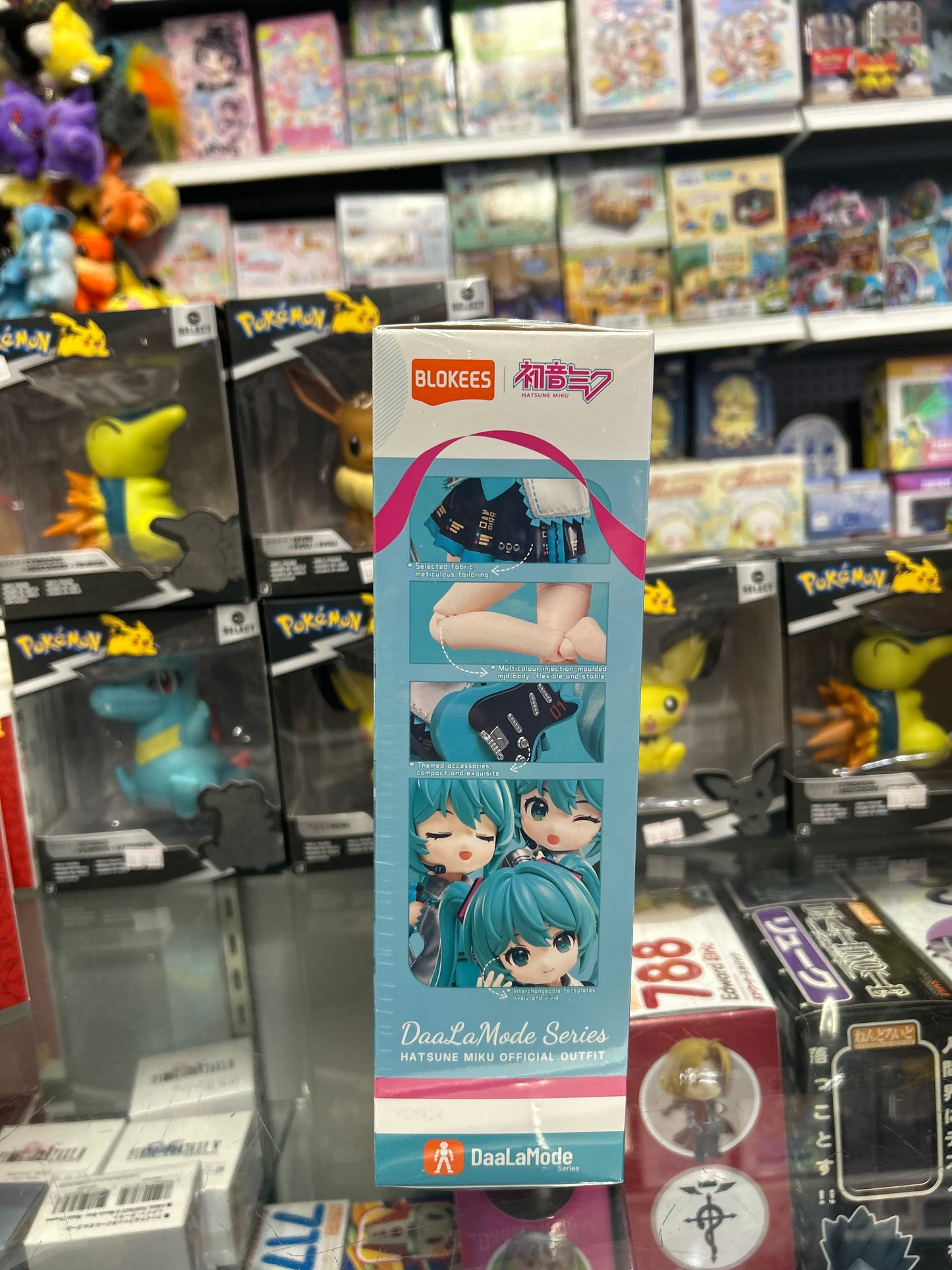 Vocaloid Hatsune Miku DaaLaMode Blokees Serendipity Series Action Figure