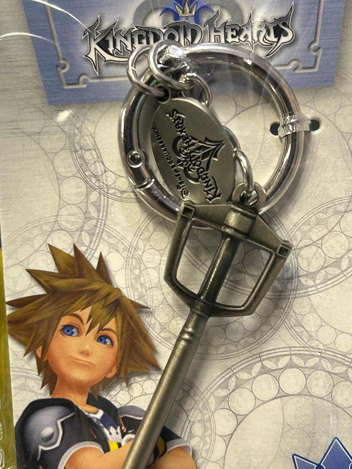 Kingdom Hearts Sora Keyblade Sword Pewter Metal Key Chain Collectible