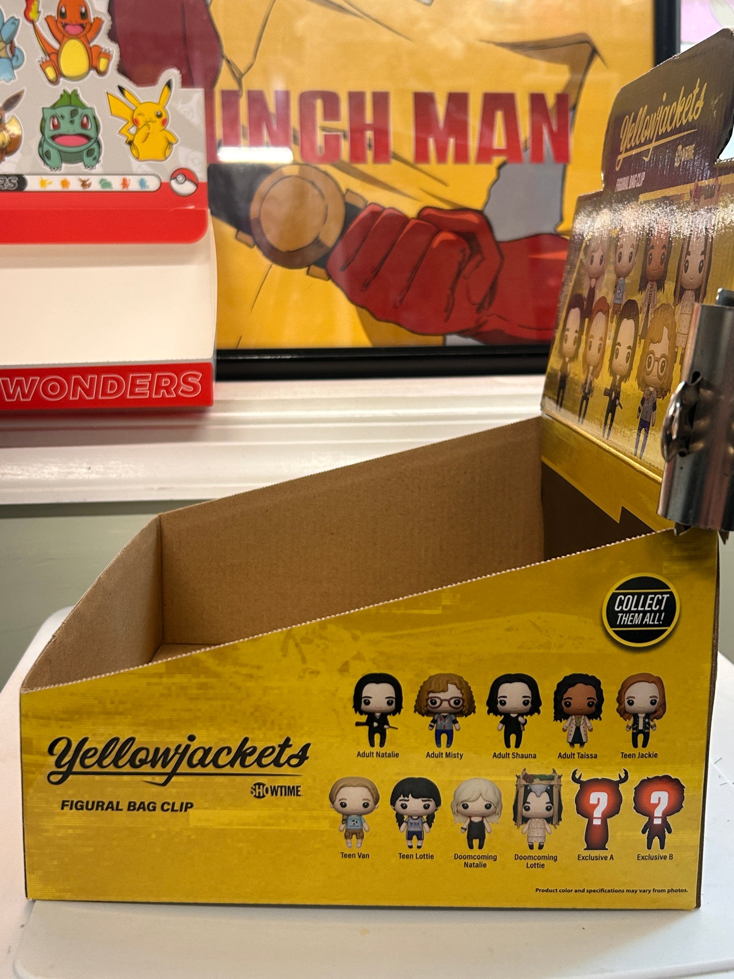 Yellowjackets Figural Bag Clip Display Box