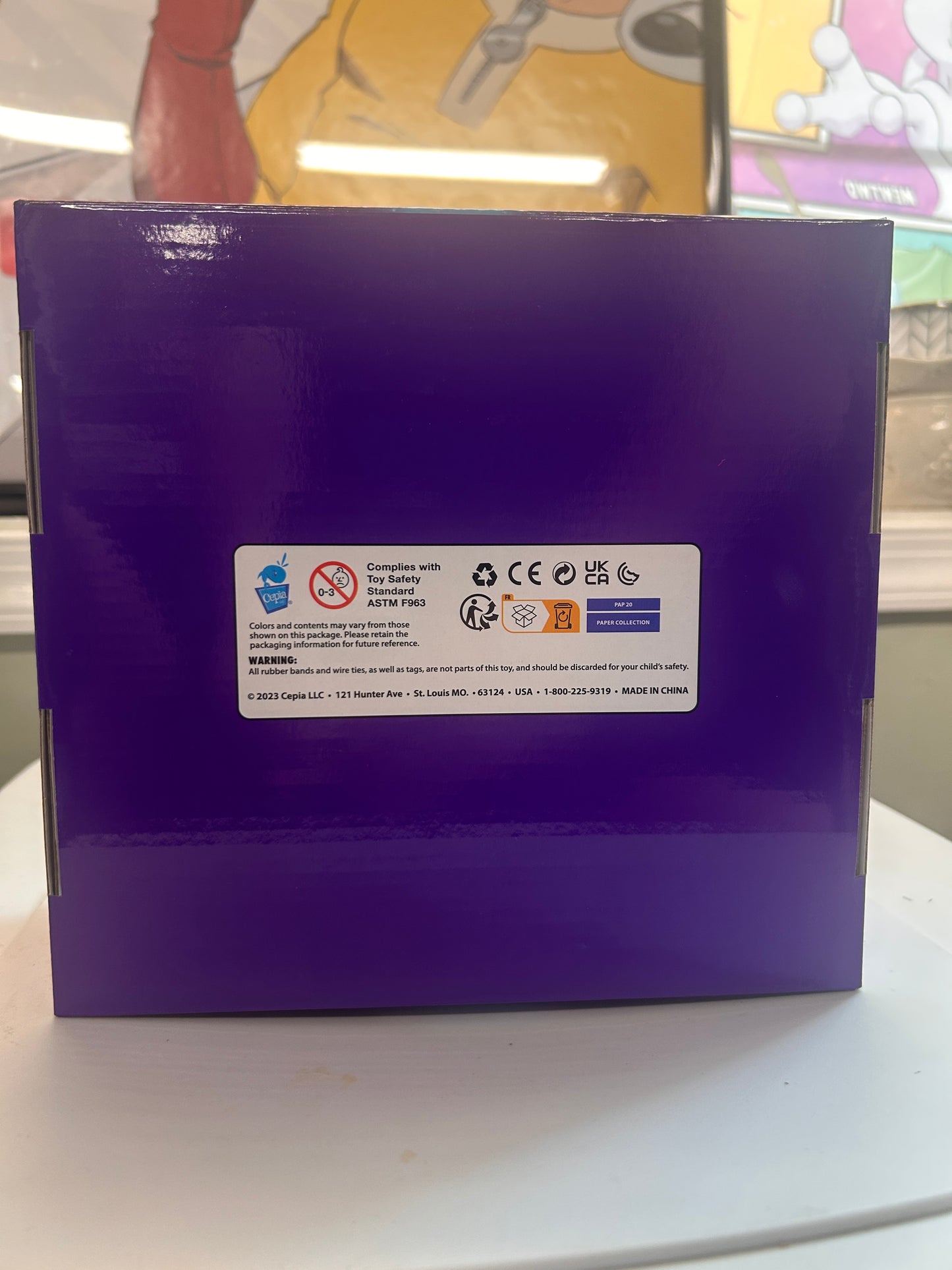Cows vs Aliens Retail Display Box