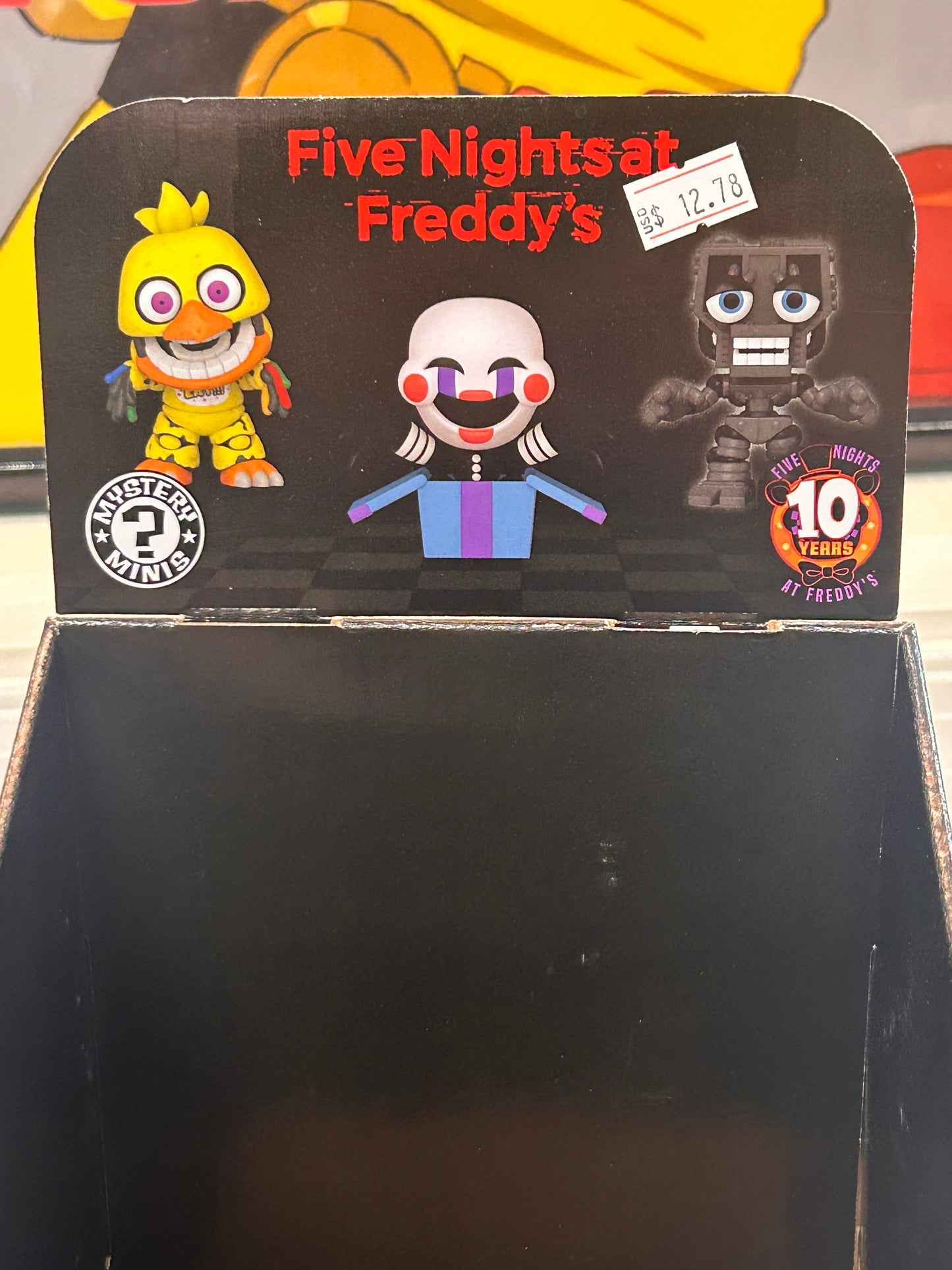 Five Nights at Freddy's Vinyl Figure Display Box