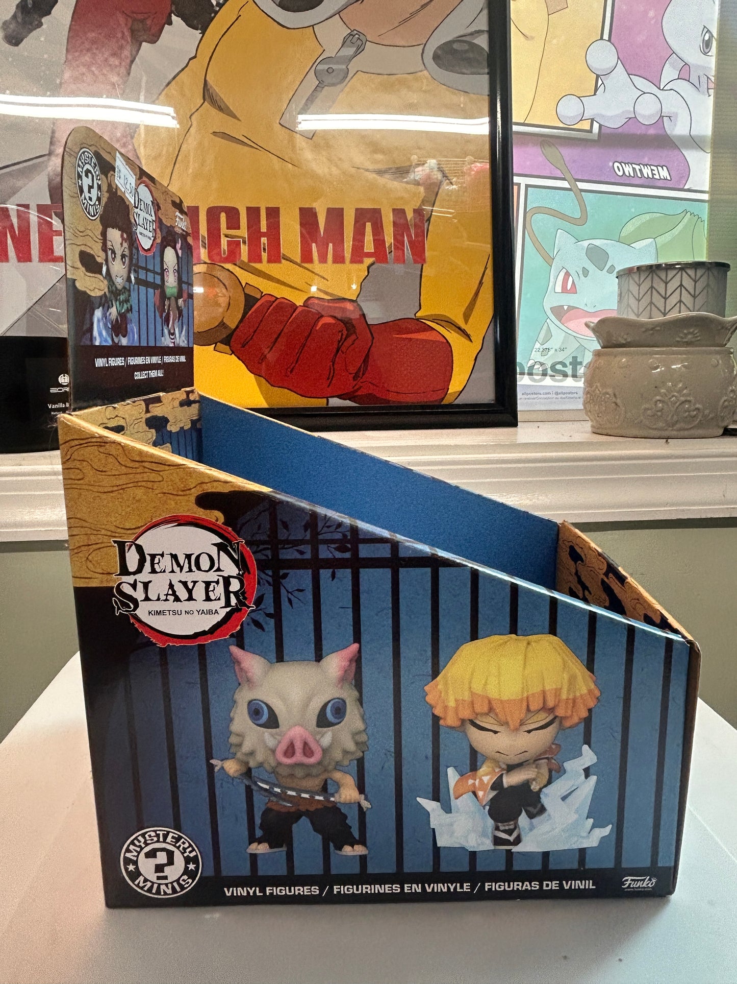 Demon Slayer Vinyl Figure Display Box