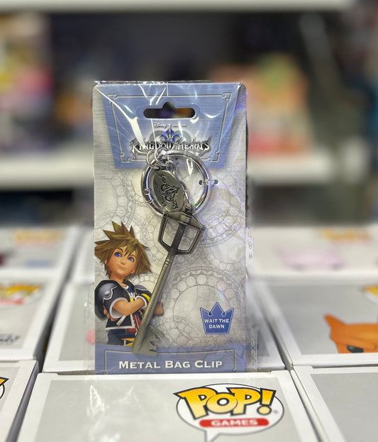 Kingdom Hearts Sora Keyblade Sword Pewter Metal Key Chain Collectible