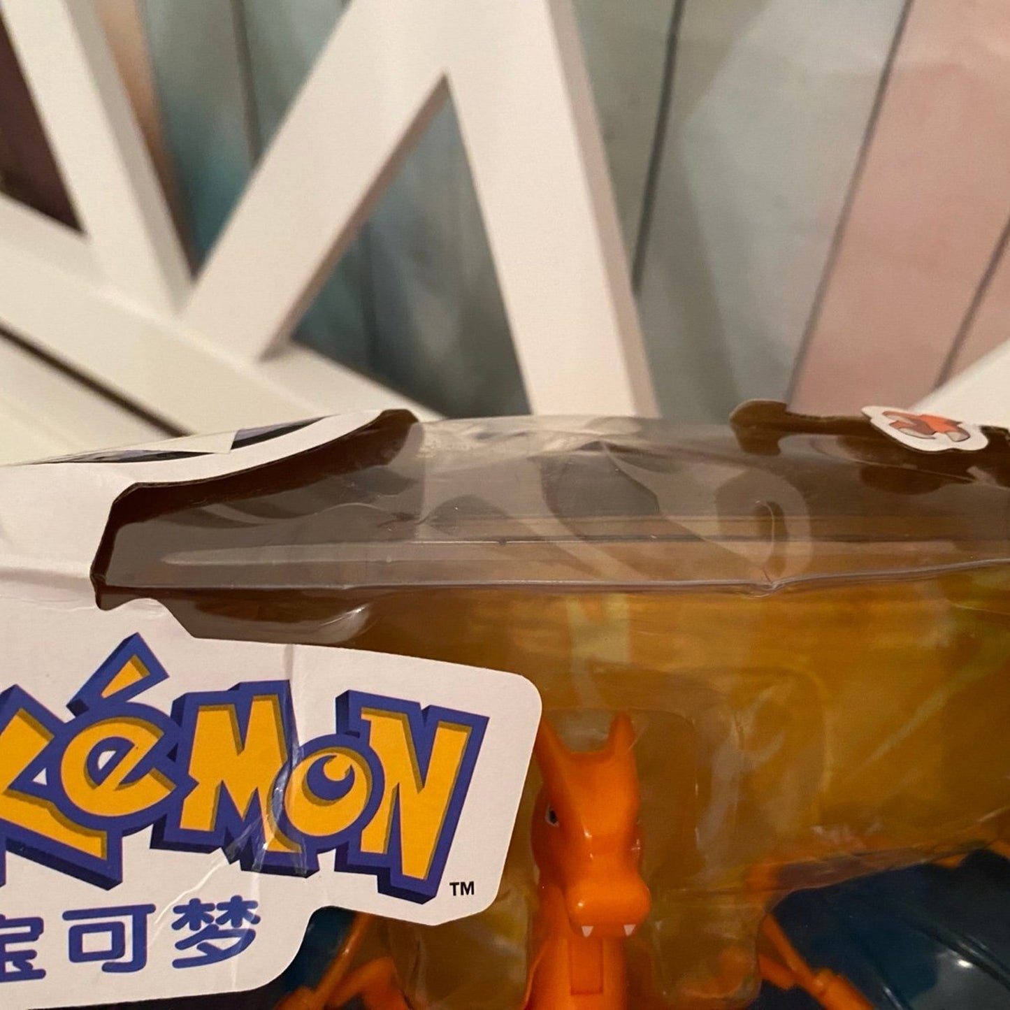 Pokemon Charizard Transformation Figure Set