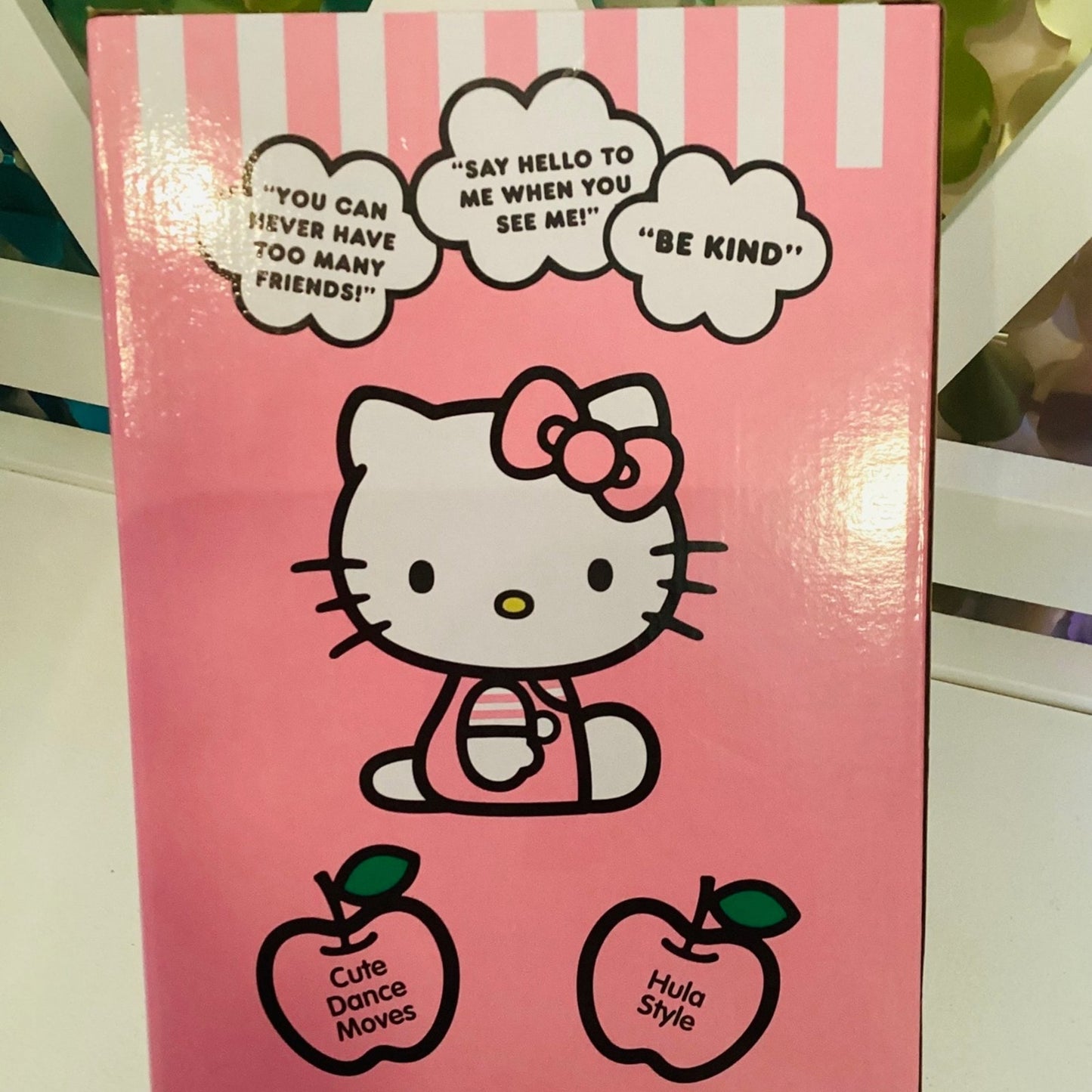 Hello Kitty Hula Dancing Figure – Sanrio Collectible