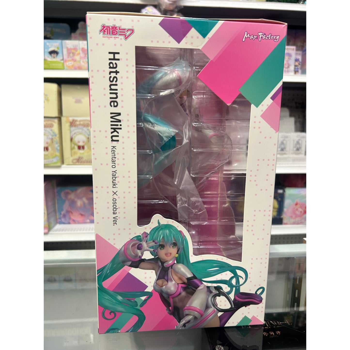 Character Vocal Series 01 Hatsune Miku Kentaro Yabuki x Osoba Ver. 1/7 Scale