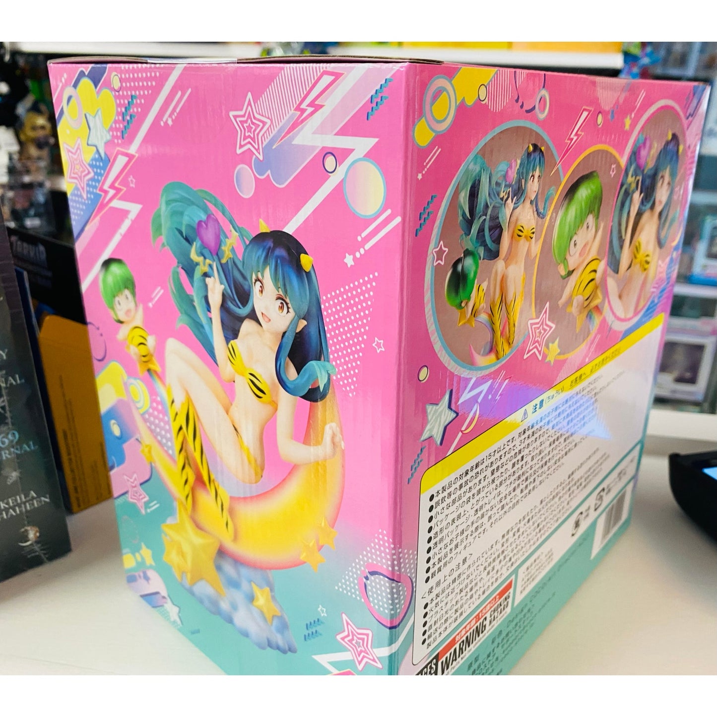 Urusei Yatsura Lum & Ten Box Cafe & Space Collab 1/7 Complete Figure