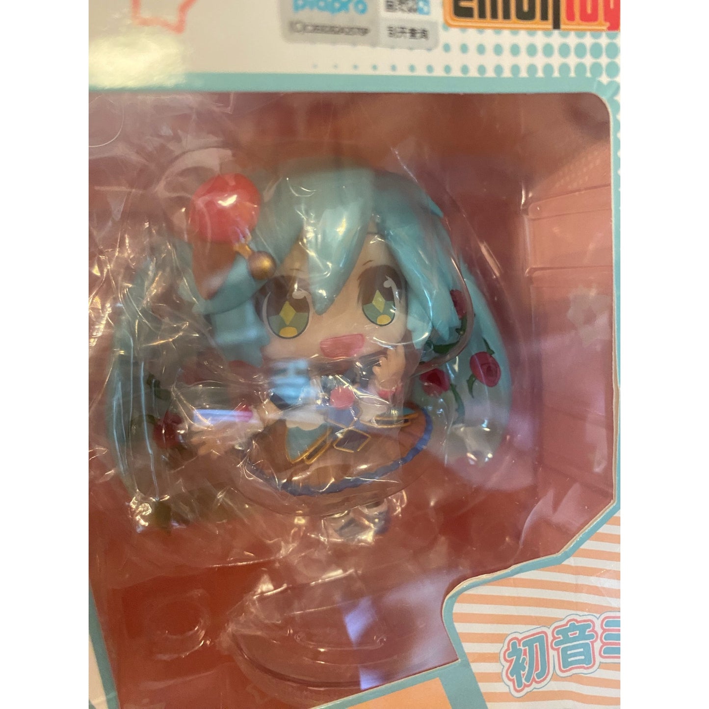 Piapro EmonToys Hatsune Miku & Meiko Q-Version Figure Set