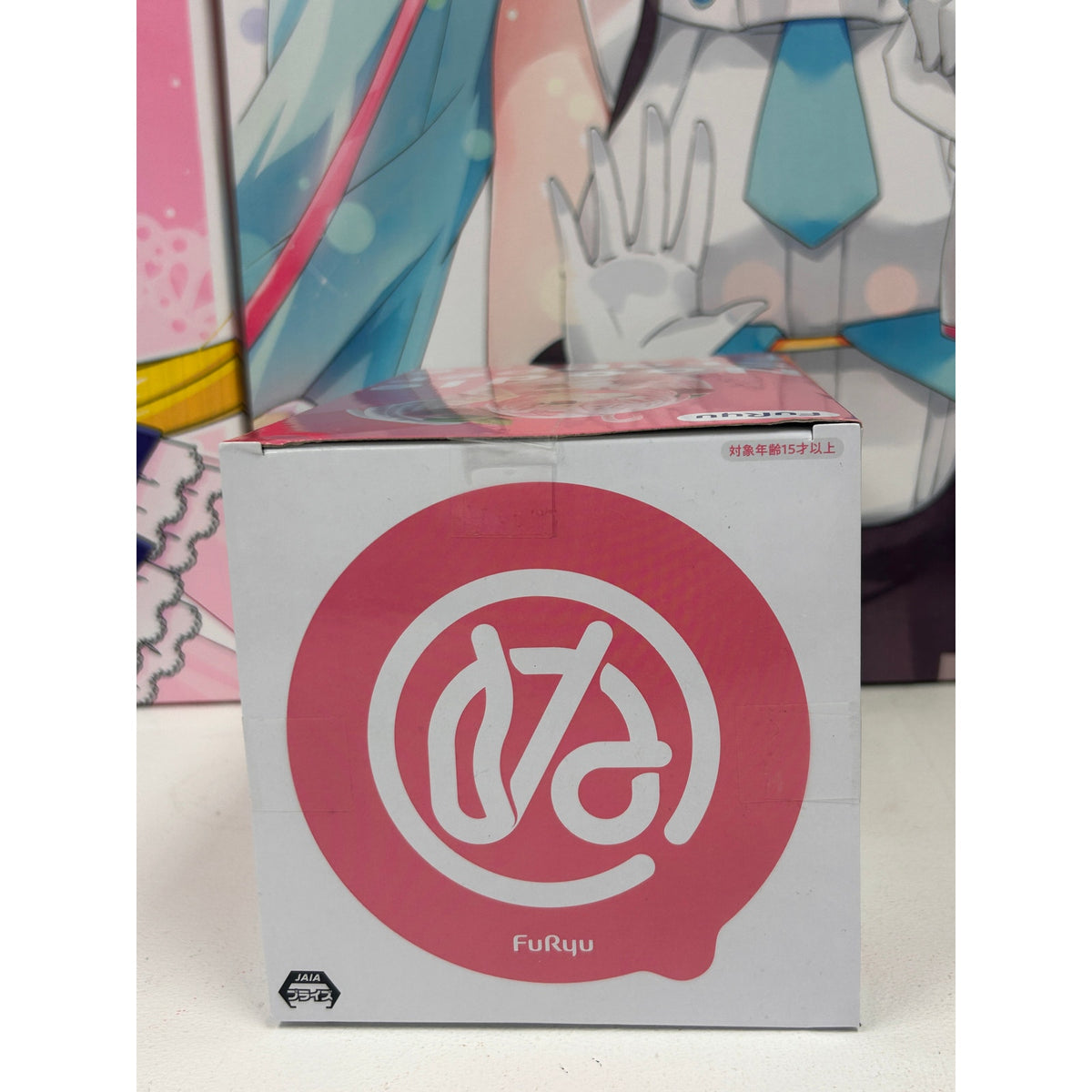 Hatsune Miku Sakura Miku 2025 Wink Noodle Stopper Figure – FuRyu