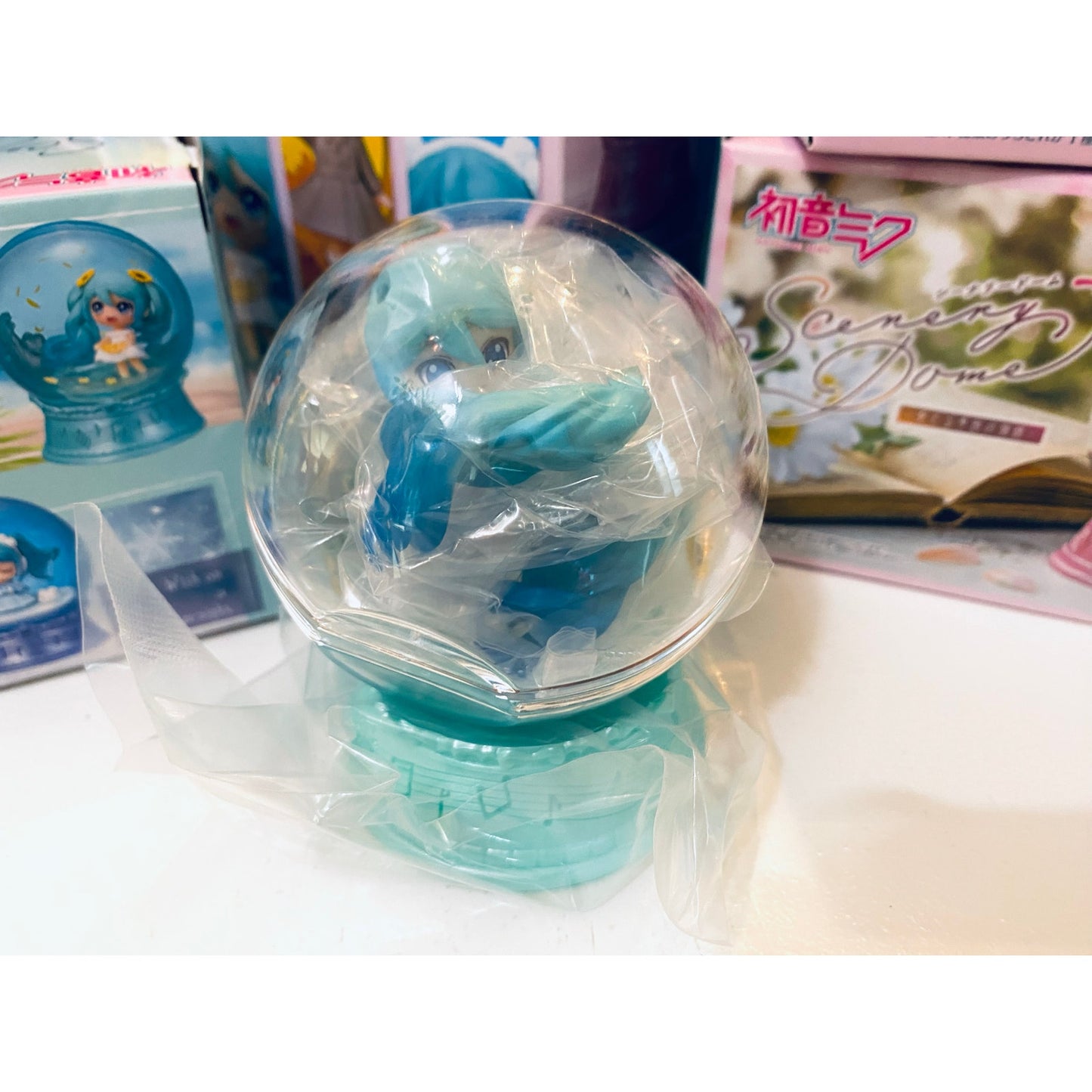 Hatsune Miku Globe Figure Performance of the Seasonal Story "Memories of Summer"